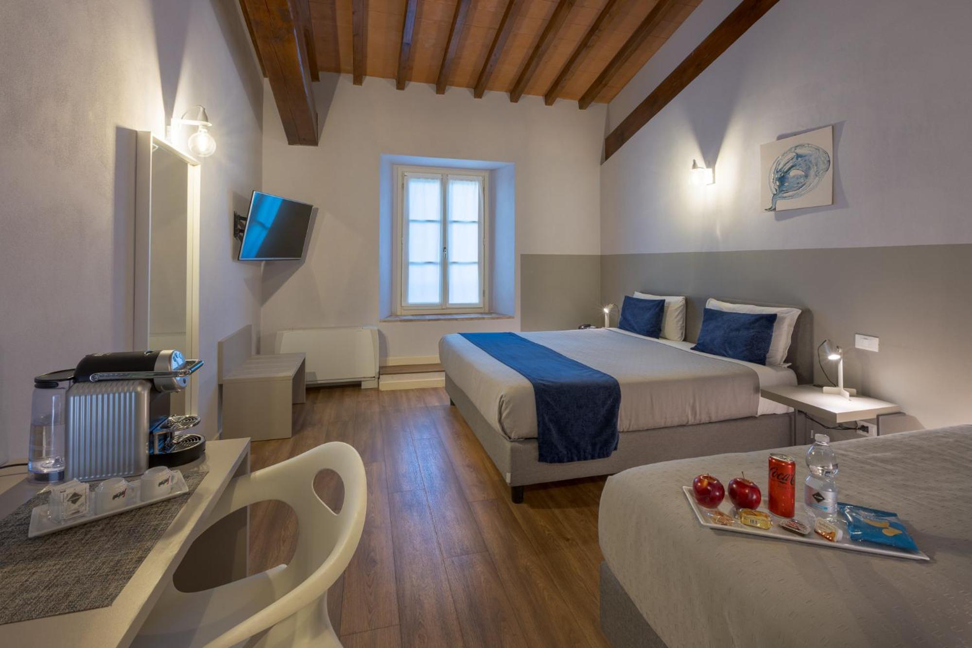 Hotel Cortaccia Sanvitale ซาลาบากันซา ภายนอก รูปภาพ