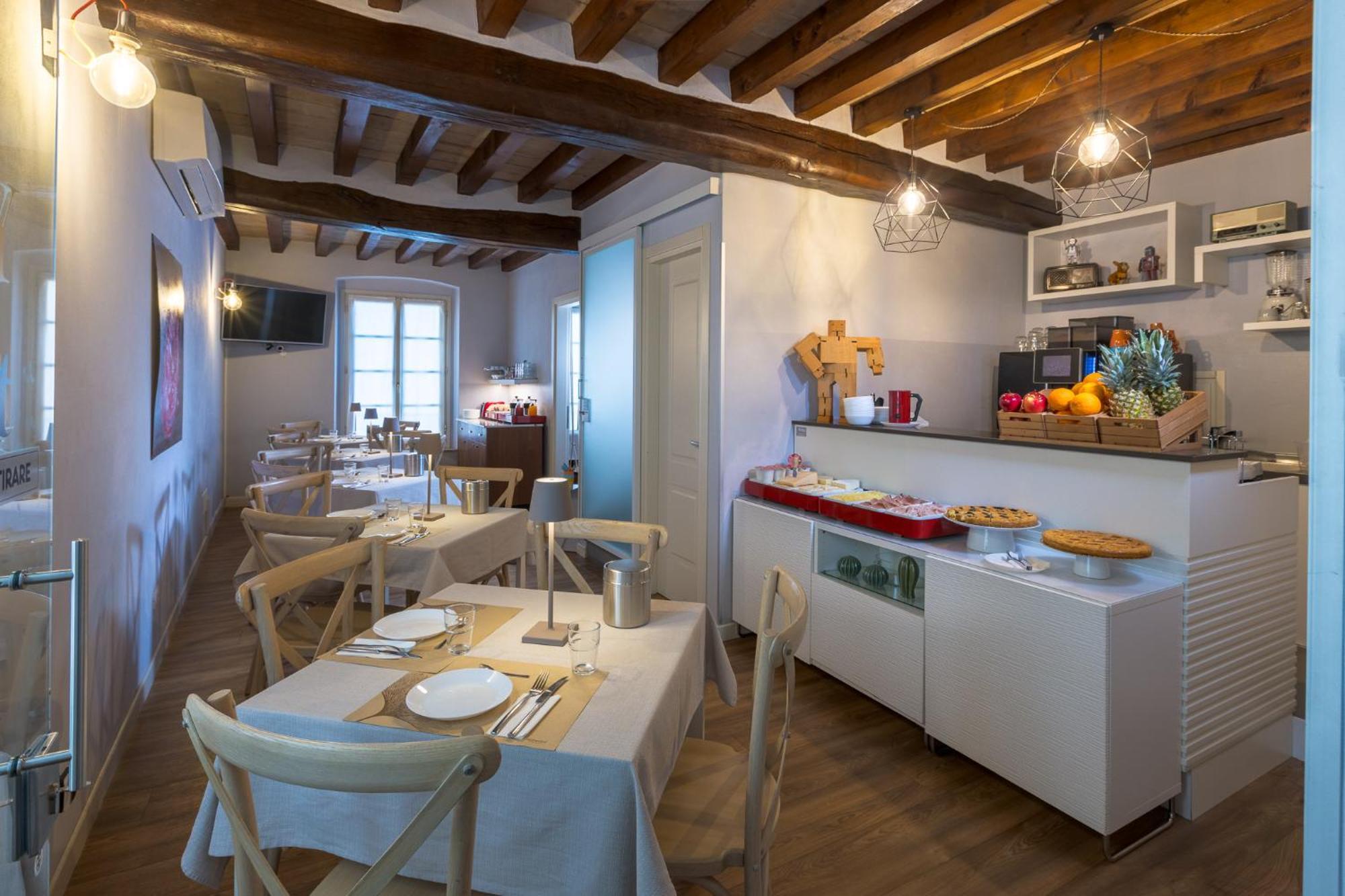Hotel Cortaccia Sanvitale ซาลาบากันซา ภายนอก รูปภาพ